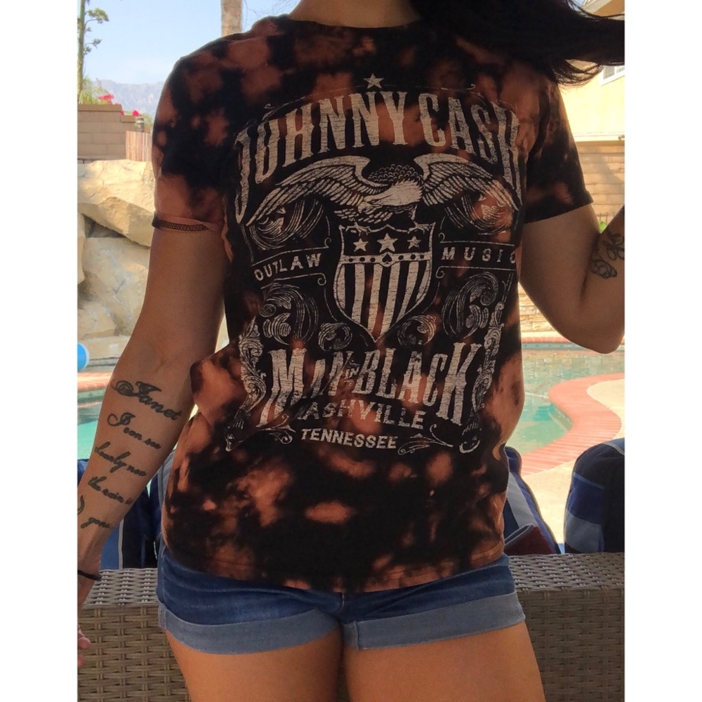 Hand dyed women’s size small Johnny Cash tee
